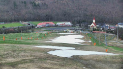 Horní část sjezdovky skiareálu Hlubočky