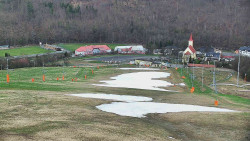 Horní část sjezdovky skiareálu Hlubočky