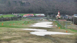 Horní část sjezdovky skiareálu Hlubočky