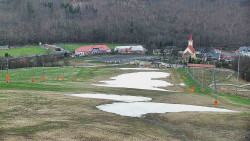 Horní část sjezdovky skiareálu Hlubočky