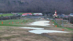 Horní část sjezdovky skiareálu Hlubočky