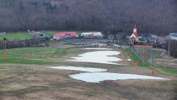 Horní část sjezdovky skiareálu Hlubočky