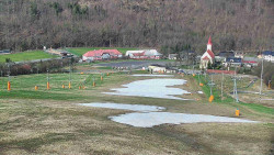 Horní část sjezdovky skiareálu Hlubočky