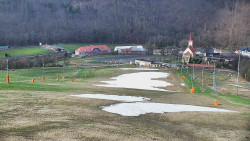 Horní část sjezdovky skiareálu Hlubočky