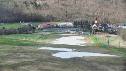 Horní část sjezdovky skiareálu Hlubočky