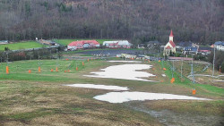 Horní část sjezdovky skiareálu Hlubočky