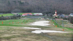 Horní část sjezdovky skiareálu Hlubočky