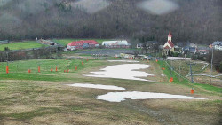 Horní část sjezdovky skiareálu Hlubočky