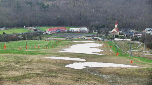 Skiareál Hlubočky - Horní část sjezdovky skiareálu Hlubočky - 31.3.2026 v 17:55 Skiareál Hlubočky - Horní část sjezdovky skiareálu Hlubočky - 31.3.2026 v 17:55