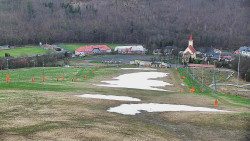 Horní část sjezdovky skiareálu Hlubočky