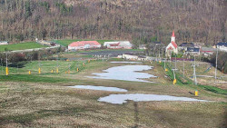 Horní část sjezdovky skiareálu Hlubočky