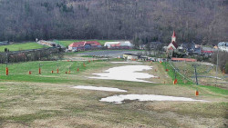 Horní část sjezdovky skiareálu Hlubočky