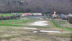 Horní část sjezdovky skiareálu Hlubočky