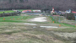 Horní část sjezdovky skiareálu Hlubočky