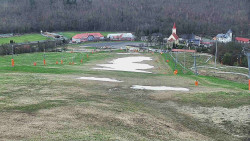 Horní část sjezdovky skiareálu Hlubočky