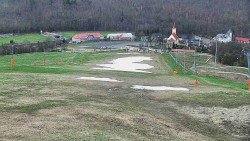 Horní část sjezdovky skiareálu Hlubočky