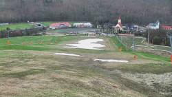 Horní část sjezdovky skiareálu Hlubočky