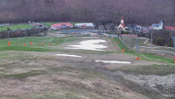 Horní část sjezdovky skiareálu Hlubočky