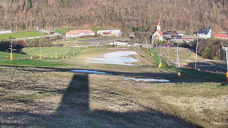 Horní část sjezdovky skiareálu Hlubočky