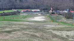 Horní část sjezdovky skiareálu Hlubočky