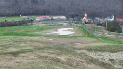 Horní část sjezdovky skiareálu Hlubočky