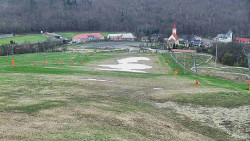 Horní část sjezdovky skiareálu Hlubočky