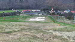 Horní část sjezdovky skiareálu Hlubočky