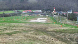 Horní část sjezdovky skiareálu Hlubočky