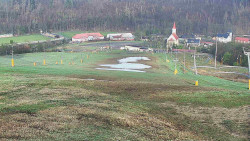 Horní část sjezdovky skiareálu Hlubočky