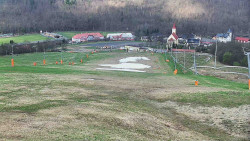 Horní část sjezdovky skiareálu Hlubočky