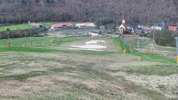 Horní část sjezdovky skiareálu Hlubočky