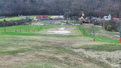 Horní část sjezdovky skiareálu Hlubočky