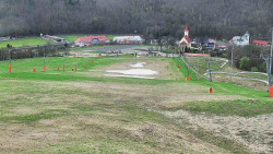 Horní část sjezdovky skiareálu Hlubočky