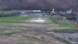 Horní část sjezdovky skiareálu Hlubočky