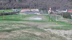 Horní část sjezdovky skiareálu Hlubočky