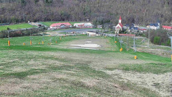 Horní část sjezdovky skiareálu Hlubočky