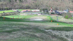 Horní část sjezdovky skiareálu Hlubočky