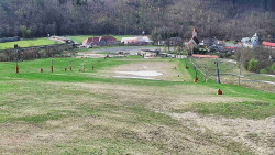 Horní část sjezdovky skiareálu Hlubočky