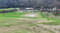 Horní část sjezdovky skiareálu Hlubočky