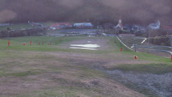 Horní část sjezdovky skiareálu Hlubočky