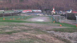 Horní část sjezdovky skiareálu Hlubočky