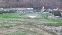 Horní část sjezdovky skiareálu Hlubočky