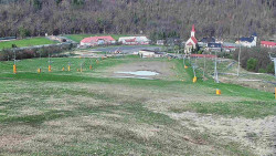 Horní část sjezdovky skiareálu Hlubočky