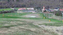 Horní část sjezdovky skiareálu Hlubočky