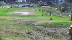 Horní část sjezdovky skiareálu Hlubočky