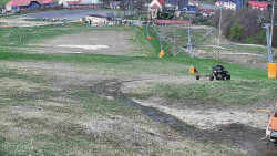 Horní část sjezdovky skiareálu Hlubočky