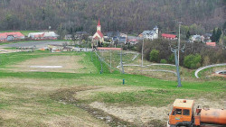 Horní část sjezdovky skiareálu Hlubočky