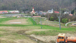 Horní část sjezdovky skiareálu Hlubočky