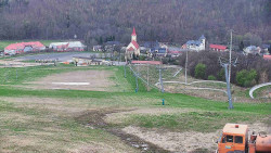 Horní část sjezdovky skiareálu Hlubočky