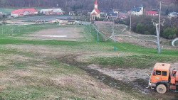 Horní část sjezdovky skiareálu Hlubočky